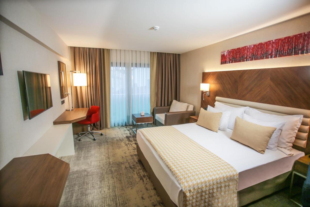 Ramada By Wyndham Isparta Extérieur photo